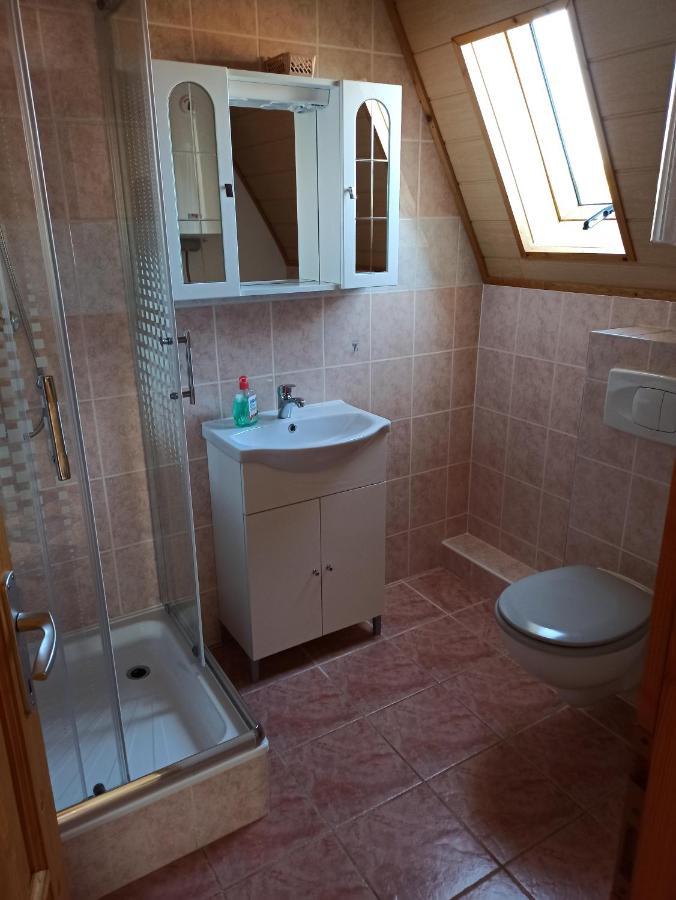 Aniko Apartmanhaz Апартаменты Балатонфёльдвар