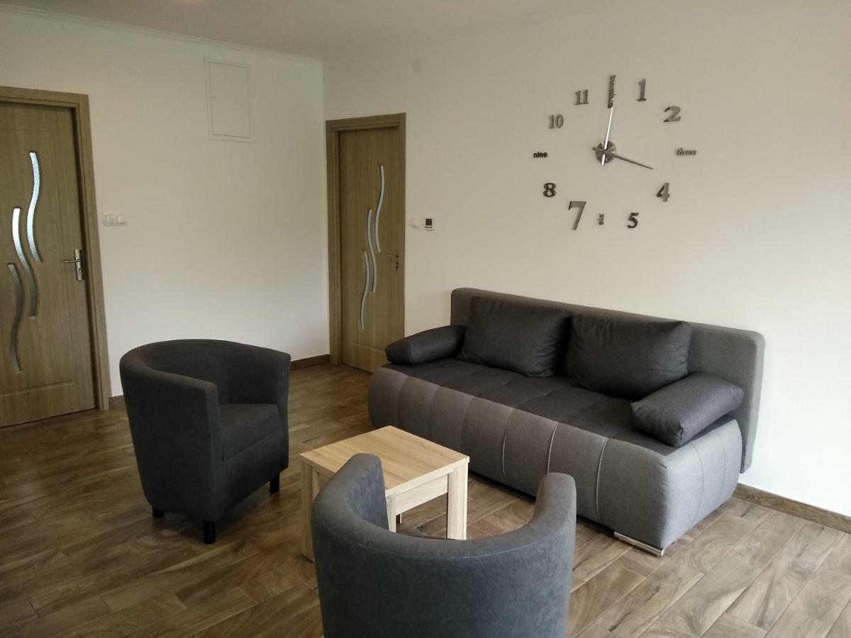 Aniko Apartmanhaz Апартаменты Балатонфёльдвар